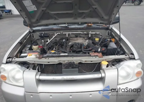 2002 Nissan Frontier Desert Runner Xe-V6 из США, поврежденный, VIN 1N6ED26TX2C373293